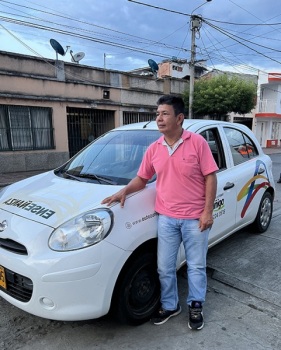 autozuniga-cursos-manejo-licencia-carro-tulua-clases-colombia-auto13
